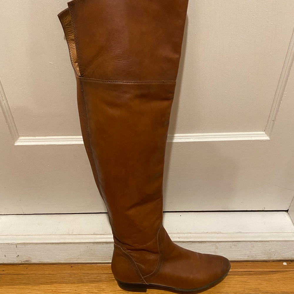 Over the knee boot